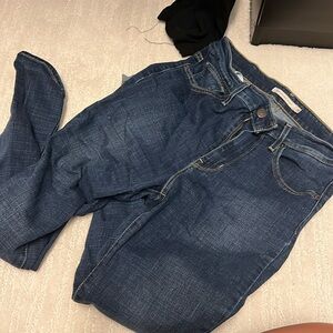 Levi 721 stretch high rise skinny size 28